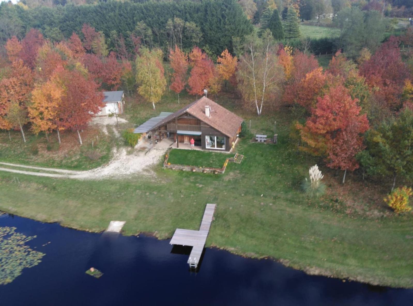 Lieux-Au-Lac Augignac Dış mekan fotoğraf